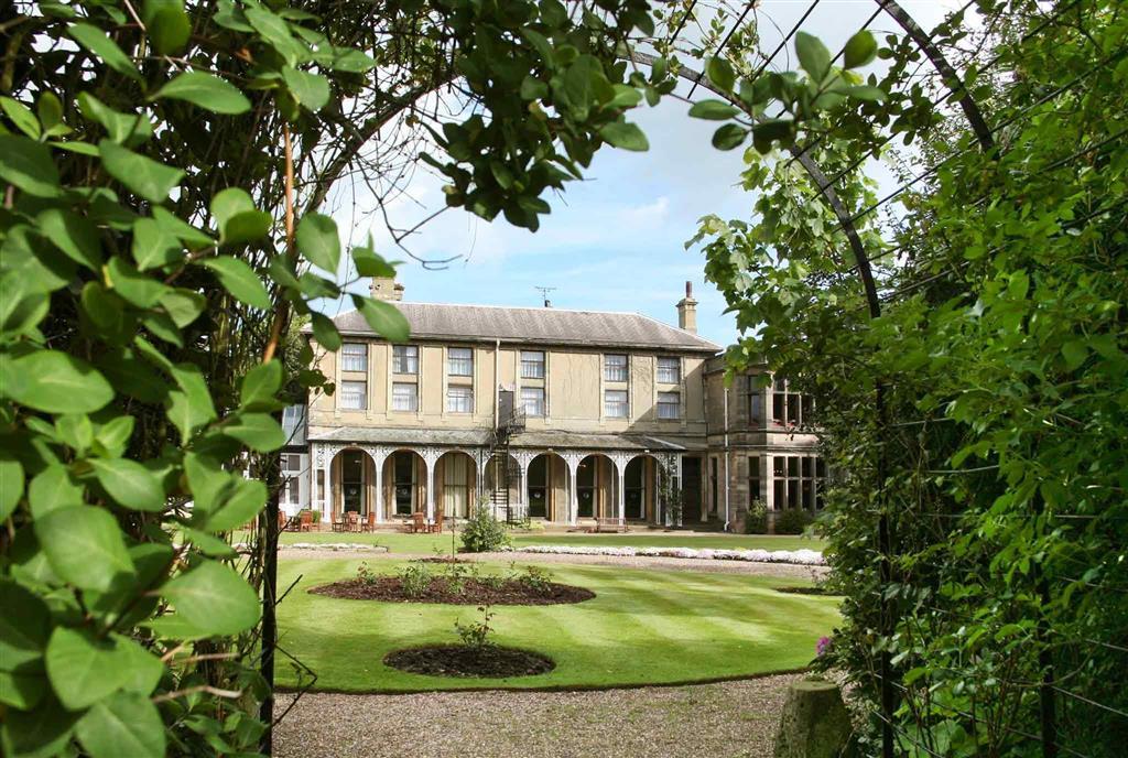 Mercure Burton Upon Trent, Newton Park Hotel Exterior photo